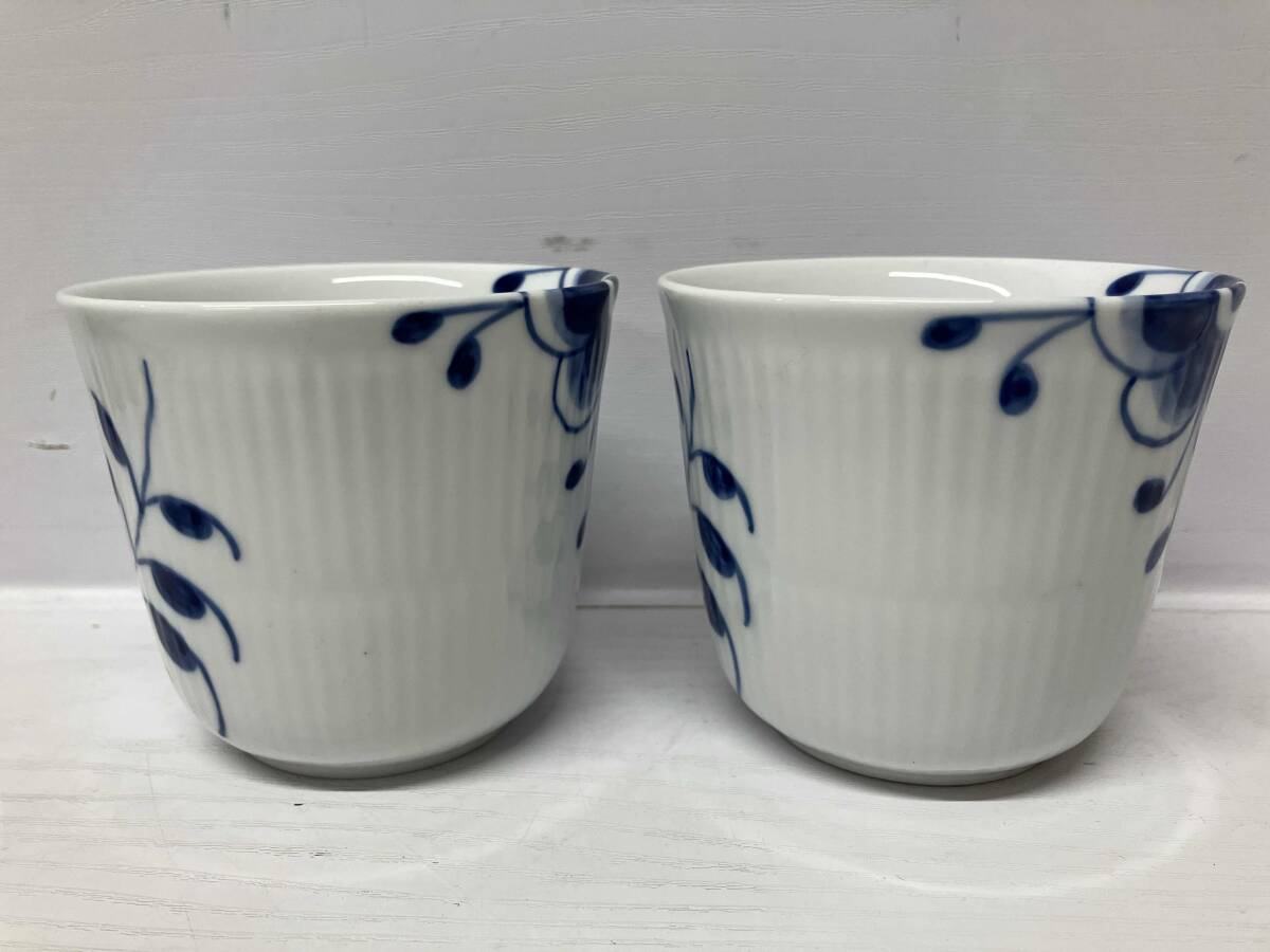 ROYAL COPENHAGEN ロイヤルコペンハーゲン ブルーフルーテッド メガ スタイルカップ 2個セット 付属品は画像の物が全てです_画像2