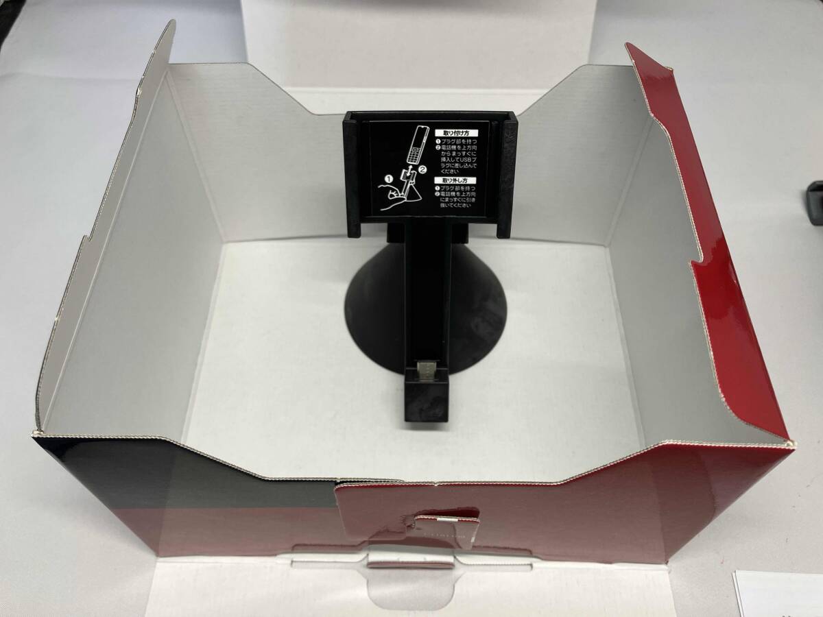 au [SIM блокировка нет ]KYX31 INFOBAR xv