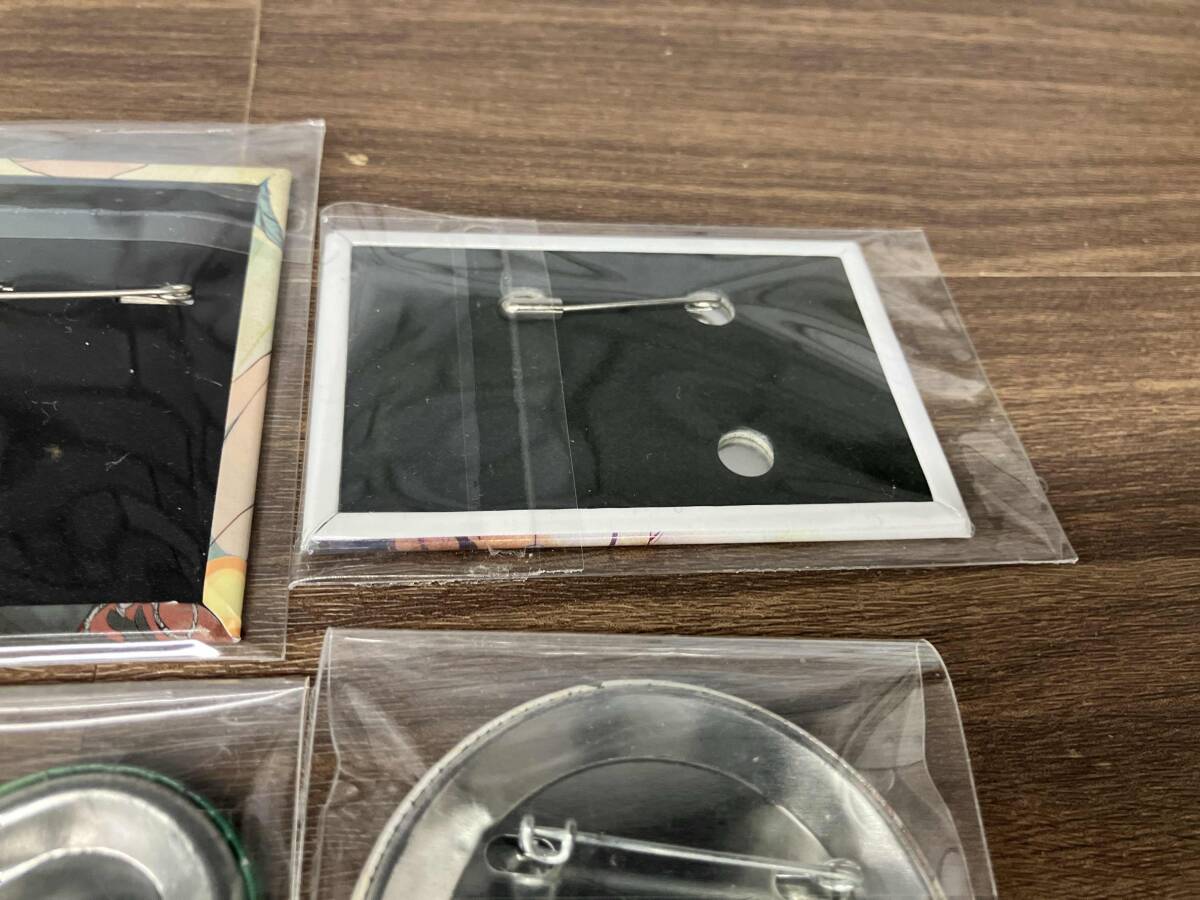 niru Ad Mira li. весы . столица иллюзия ... звезда река .. жестяная банка значок продажа комплектом 