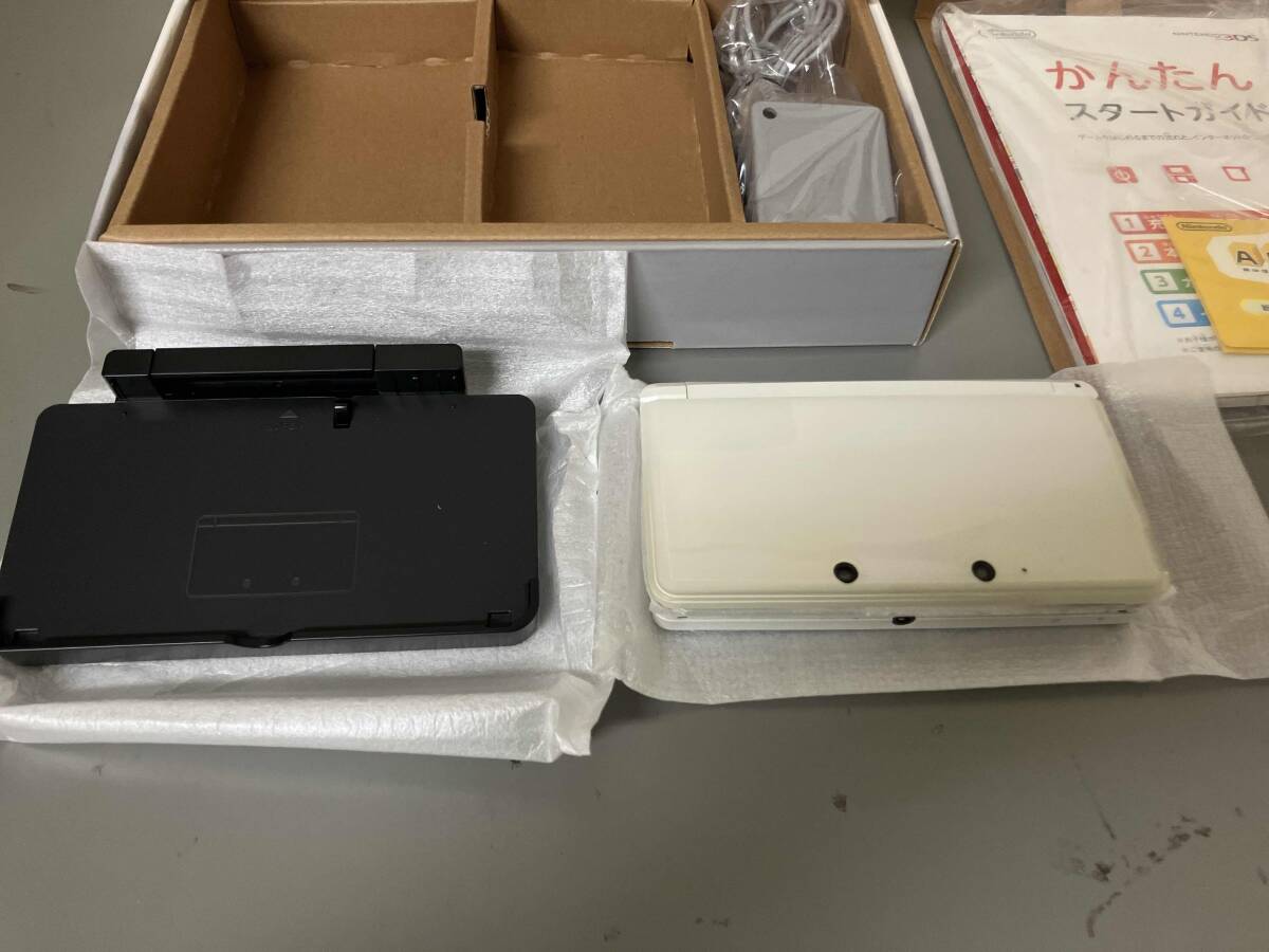ジャンク ニンテンドー3DS:アイスホワイト(CTRSWAAA)_画像4
