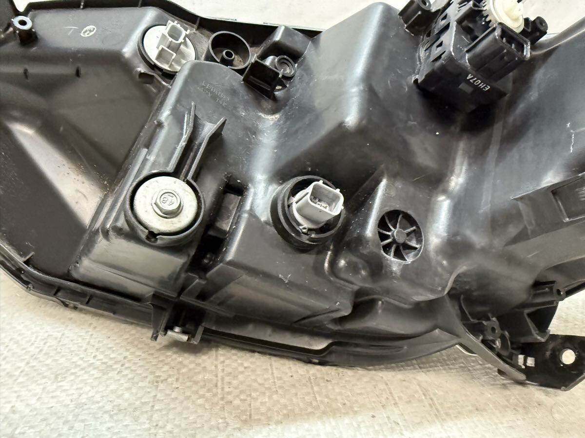 前期 LED GP7 シャトルハイブリッド★右ヘッドライト STANLEY W2386 純正★ホンダ_画像8