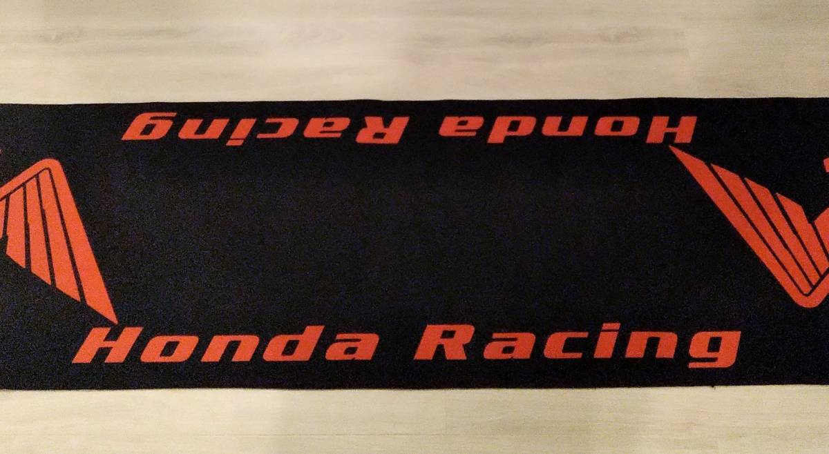 新品★ホンダレーシング（HONDA）★メンテナンスマット/200×58ｍ/滑り止め付★フロアマット・バイクマット_画像2