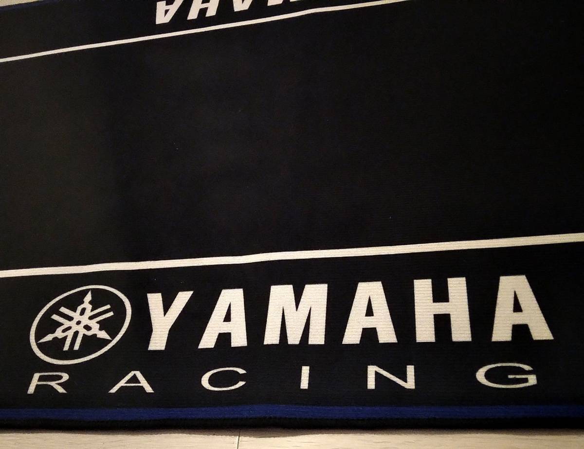 新品★ヤマハレーシング（YAMAHA）★メンテナンスマット/200×58ｃｍ/滑り止め付★フロアマット・バイクマット_画像3