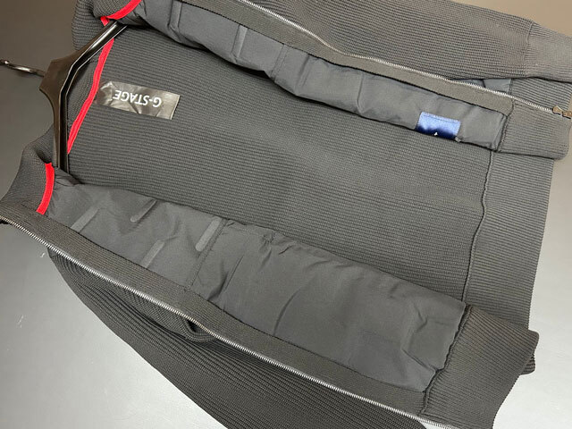 未使用新品/紙タグ付き G-stage/ジーステージ シームレスフロントダウンニットコンビフードブルゾン 20900円 L(48) ブラック_画像4