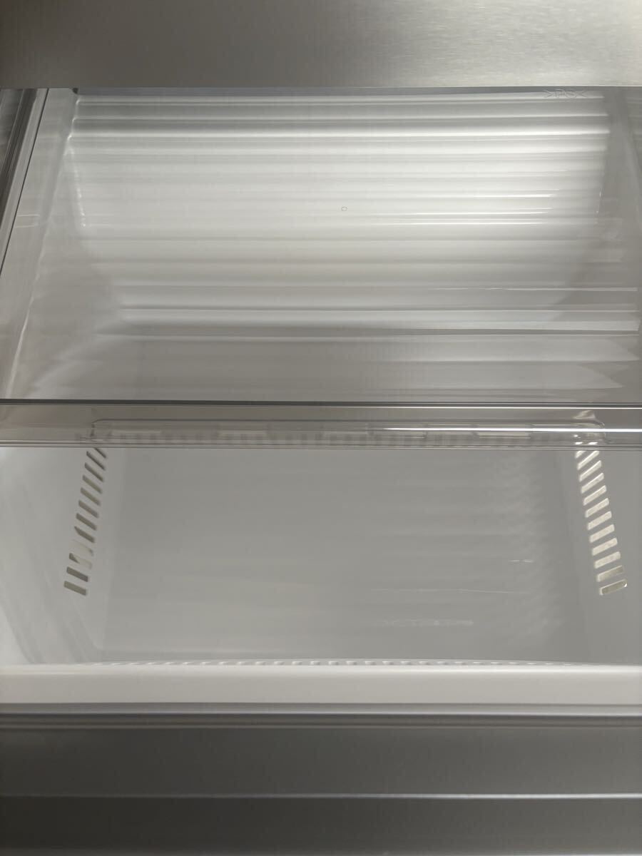 [ не использовался выставленный товар ] aqua рефрижератор AQR-V43R(S) titanium серебряный 