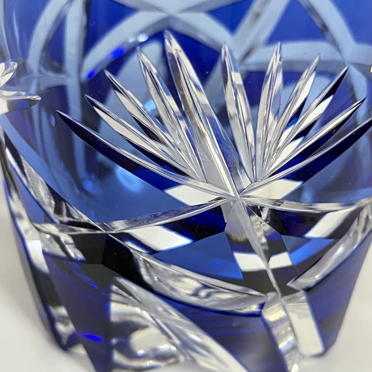 TA■ 未使用 KAGAMI CRYSTAL カガミクリスタル 切子 ロックグラス ブルー 青 食器 酒器 グラス 切子グラス ガラス 日本製 アルコールグラス_画像8