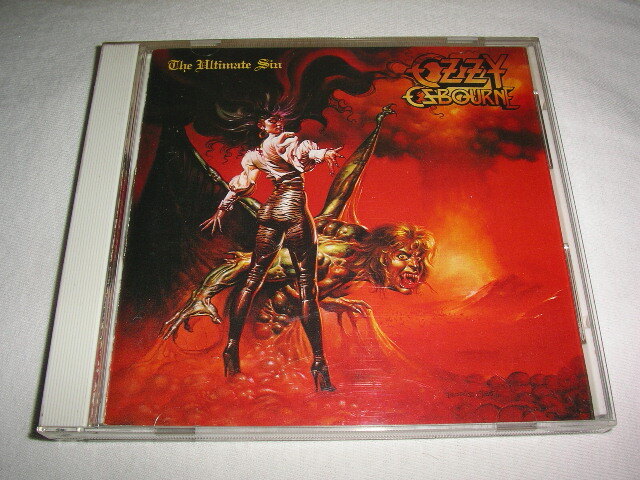 【32DP 405】 オジー・オズボーン / 罪と罰  OZZY OSBOURNE/ THE ULTIMATE SIN 初盤 3200円盤の画像1