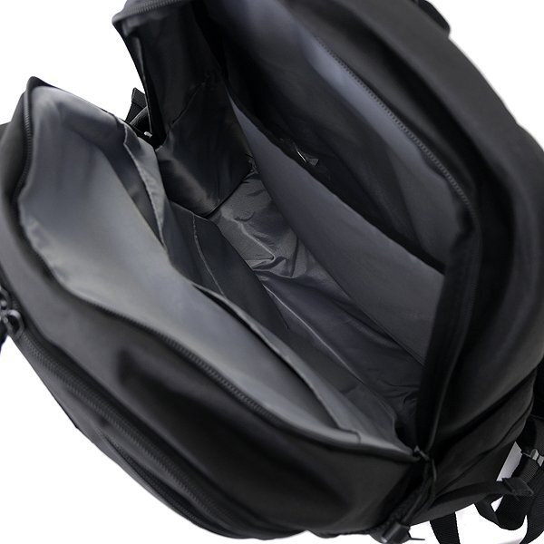 新品 OUTDOOR PRODUCTS 撥水 2ルーム ラウンド バックパック 32L 黒/白 【K22928】 15.6インチPC アウトドアプロダクツ リュックサック_画像5