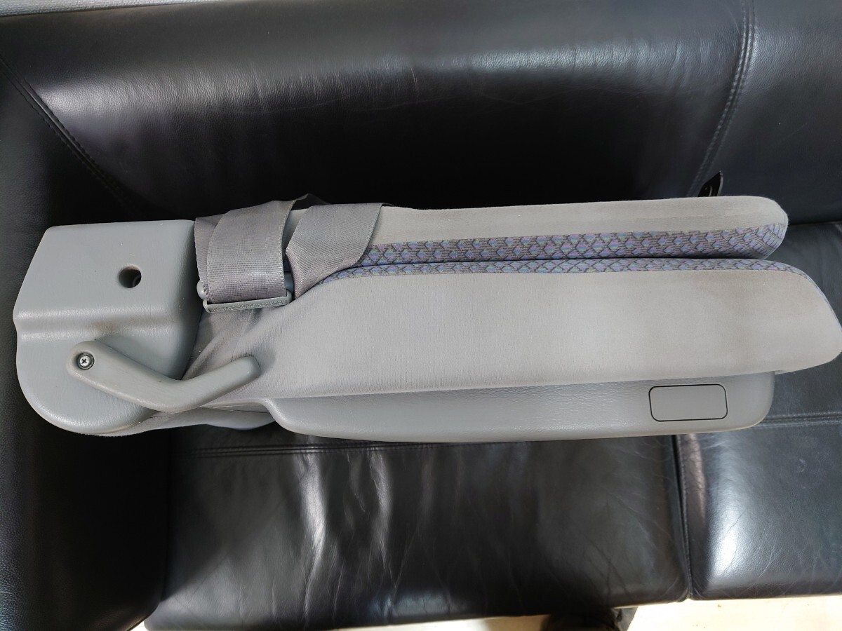 ハイエース　センター　シート　コミューター　_画像4
