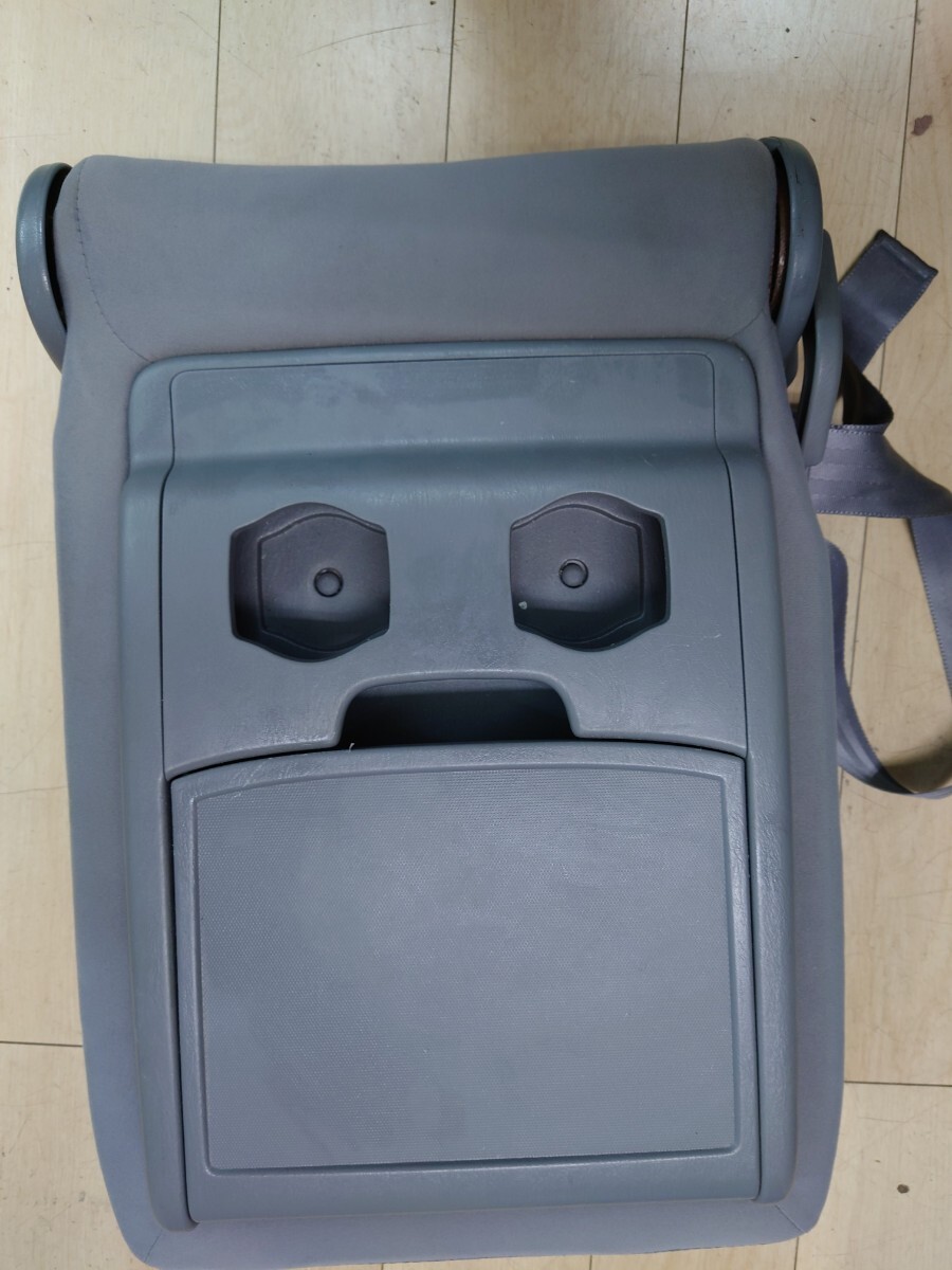 ハイエース　センター　シート　コミューター　_画像2