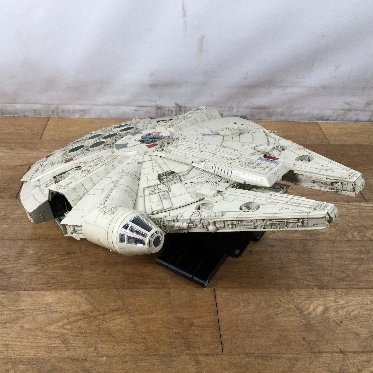 DeAGOSTINI デアゴスティーニ STAR WARS スター・ウォーズ 1/43 ミレニアムファルコン 模型 【直接引取限定/配送不可】_画像1