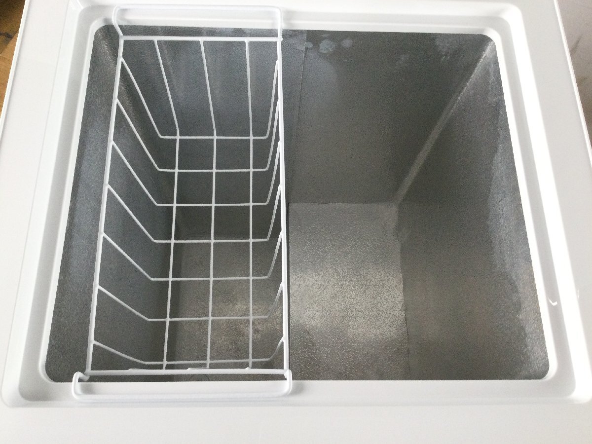 アイリスオーヤマ 冷凍庫 ICSD-10A-W 100L 上開き ノンフロン チェストフリーザー 温度調節6段階 ホワイト 質量26kg 2020年製_画像6