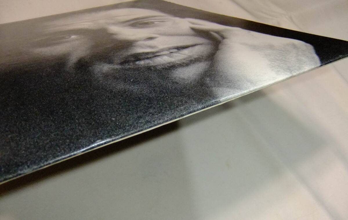 John Hiatt / Bring The Family / '87US A&M Records / EMW Pressing / 初盤オリジナル / feat. Ry Cooder, Nick Lowe, Jim Keltner_画像5