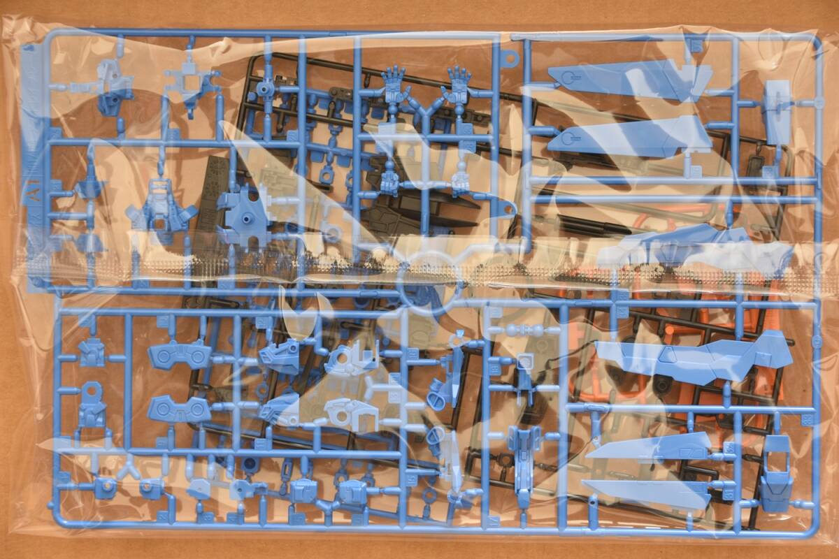  не собран Bandai Mobile Suit Gundam SEED HG 1/144 Gundam as tray голубой рама Second L