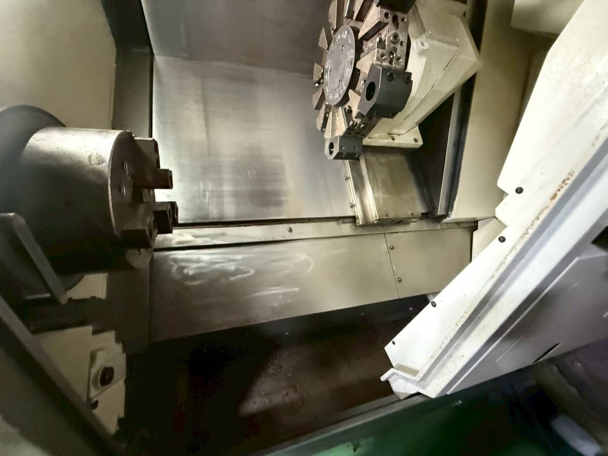 オークマ OKUMA LB300T 2005年製 芯間250㎜ 芯押しなし 旋削のみ OSP-E100L CNC旋盤 Lathe レース Turning Machine _画像3