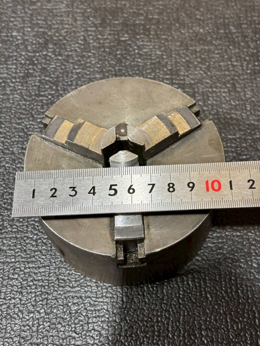 メーカー不明 スクロールチャック 高さ:約600㎜ 直径:約110㎜ 重量:約3.1㎏ 3つ爪 Scroll Chuck ※ハンドル無し(へ711) _画像7