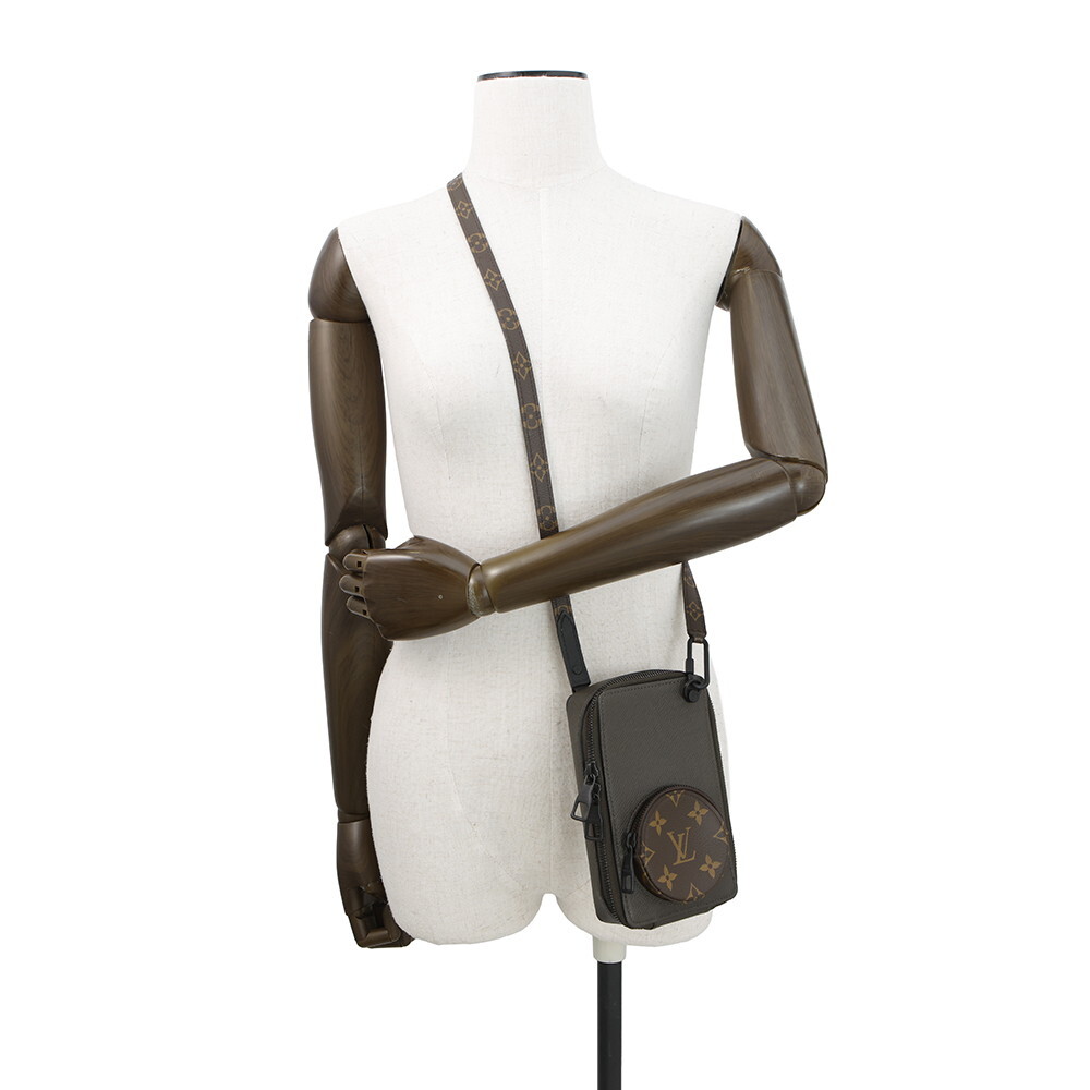 ルイヴィトン ショルダーバッグ タイガ モノグラム フォンボックス M30581 LOUIS VUITTON 【安心保証】_画像4