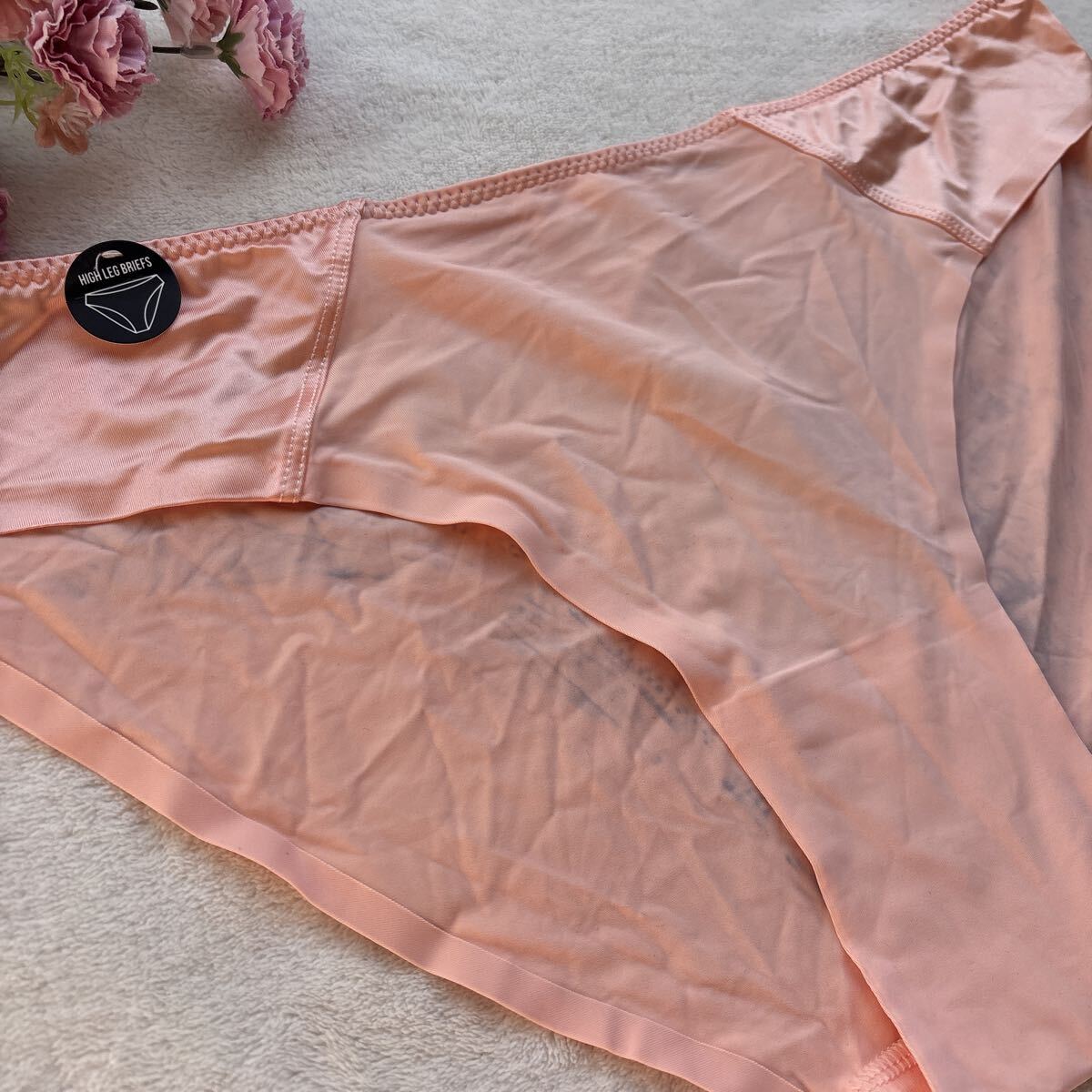 新品　XXXLサイズ　触り心地超いい サーモン　色移りあり　エレガント　セクシー マダム　スタンダード　ビキニ　パンツ　ショーツ_画像2