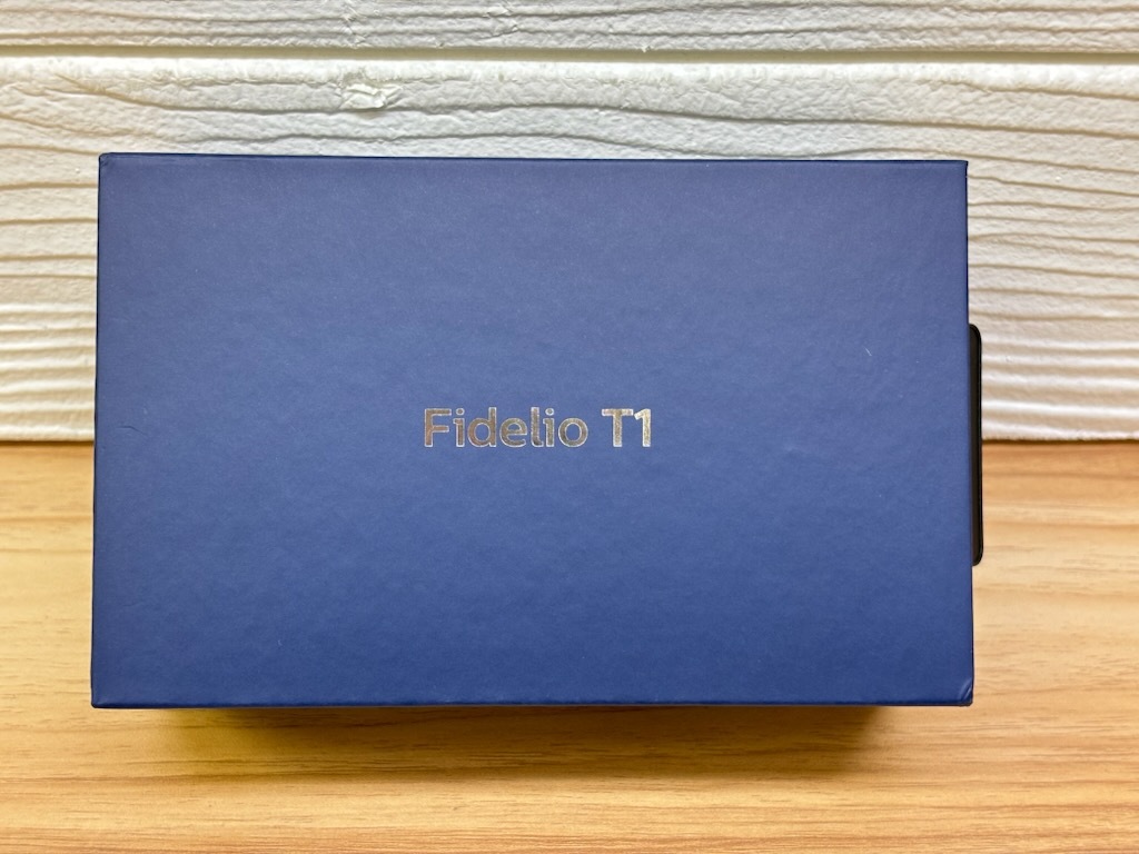 B118 試聴のみ PHILIPS ハイエンドモデル Fidelio T1 Bluetooth ワイヤレスイヤホン ANC搭載 デュアルドライバ LDAC対応 IPX4防水 ホワイト_画像3