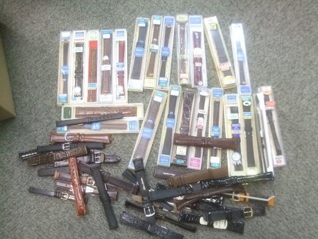 閉店未使用在庫品皮ベルト、クロコ、リザー等大量　AD277_画像1