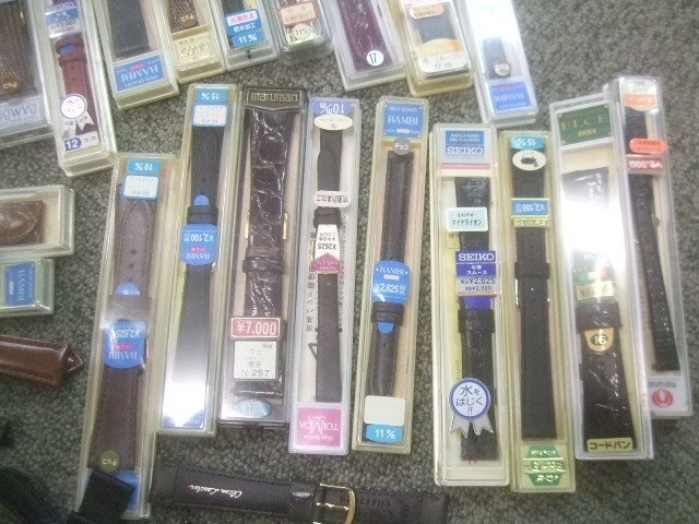 閉店未使用在庫品皮ベルト、クロコ、リザー等大量　AD277_画像4