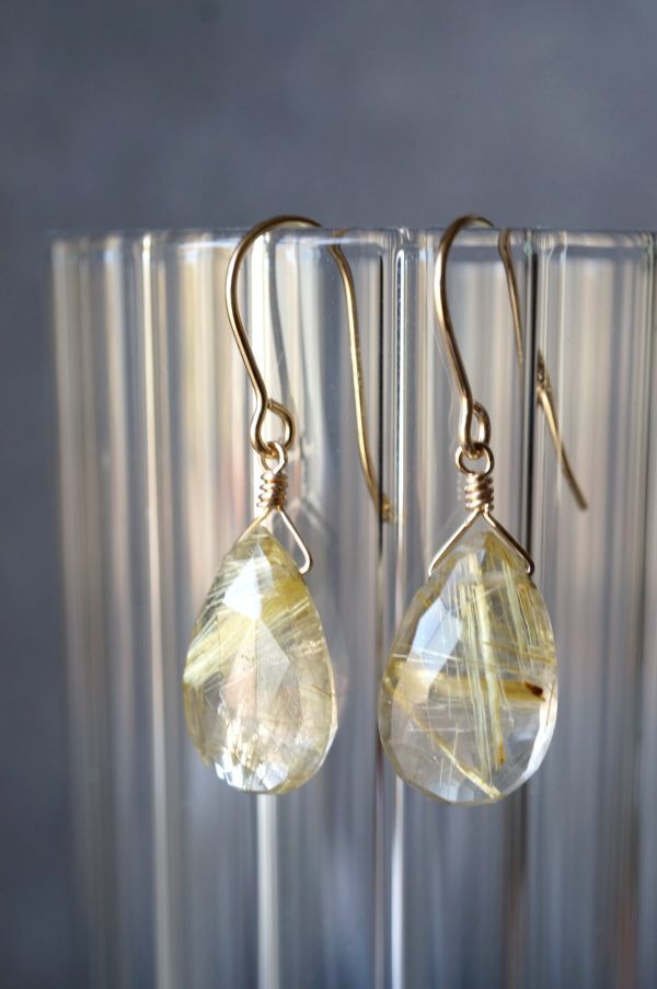 K14GF ピアス 2335　ルチルクォーツ 天然石・パワーストーンピアス 写真の現品お届けです_画像3