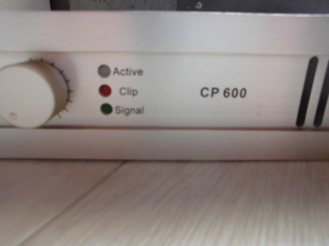  название контейнер Classic Pro CP600 стандартный популярный тип Classic Pro подставка type стерео усилитель мощности CP-600 усилитель мощности дом запись LIVE