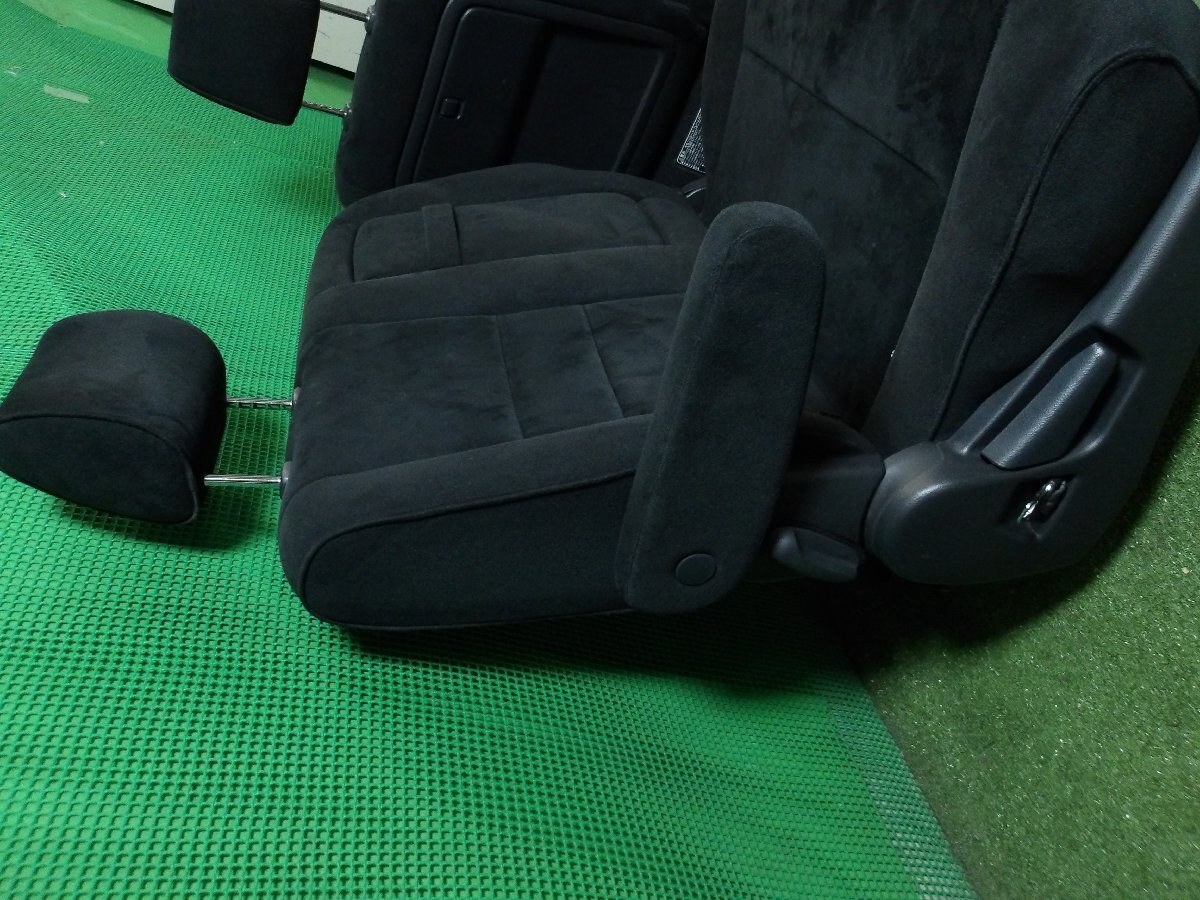 《個人宅発送不可》◇◇ トヨタ アルファード MNH15W 純正 セカンドシート左右 アームレスト/シート裏テーブル付 布 ◇◇_画像5
