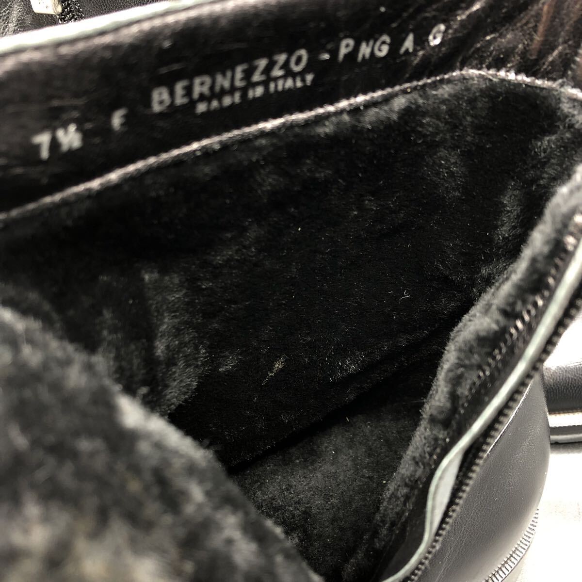 11M4884 ほぼ美品 BALLY バリー レザー ショートブーツ サイドジップ 中ボア メンズ US8.5/26.5cm相当 ブラック 黒_画像9