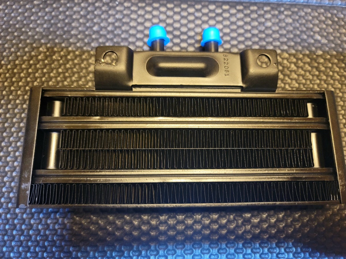 新品未使用！ 当時物ロックハートLOCKHART オイルクーラー サーモ機能付き４段 Z1 Z2 FX CB GS XJ_画像3