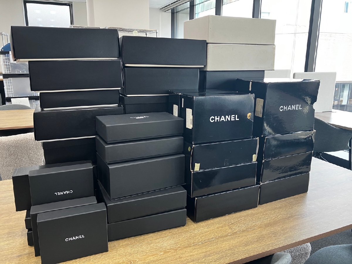 1円スタート シャネル CHANEL 保存箱 バッグ箱 小物箱 まとめ売り 41箱 小 中 大 サイズ YHAU128_画像1