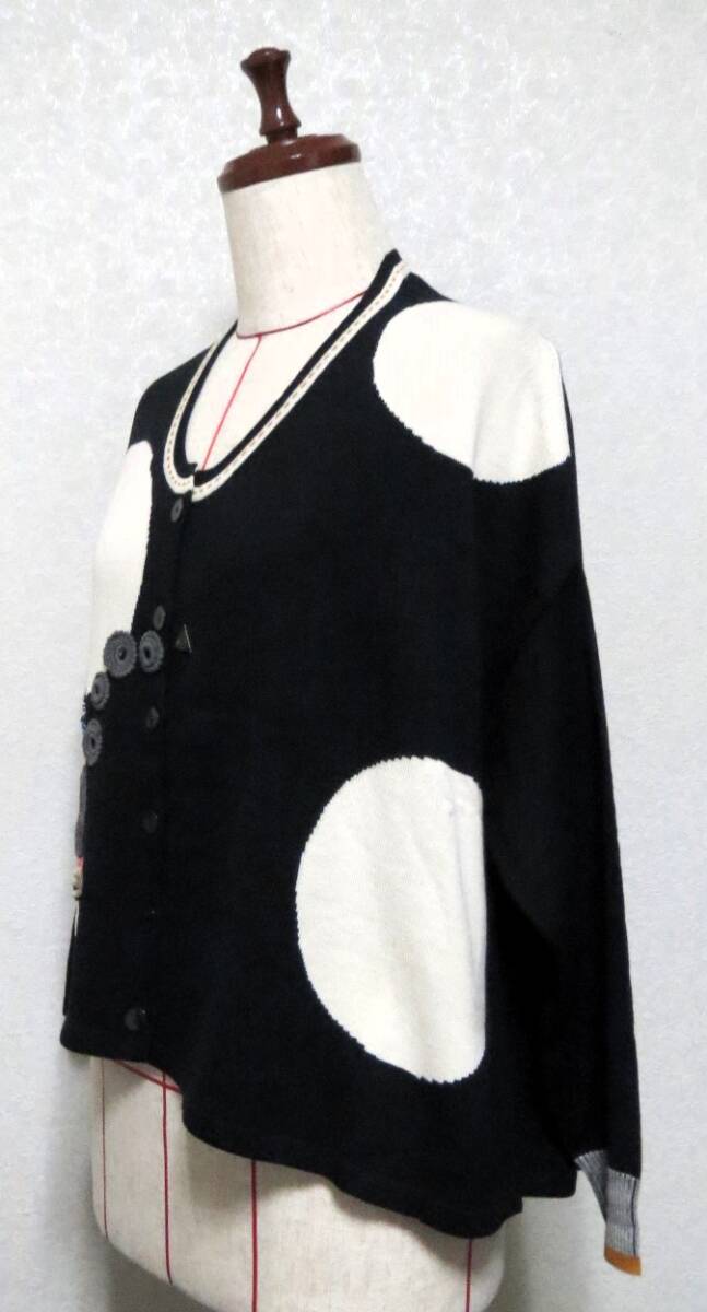 669★新品★アルベロベロ ALBEROBELLO★ニット★変形カーディガン★手編みパッチワーク★_画像3