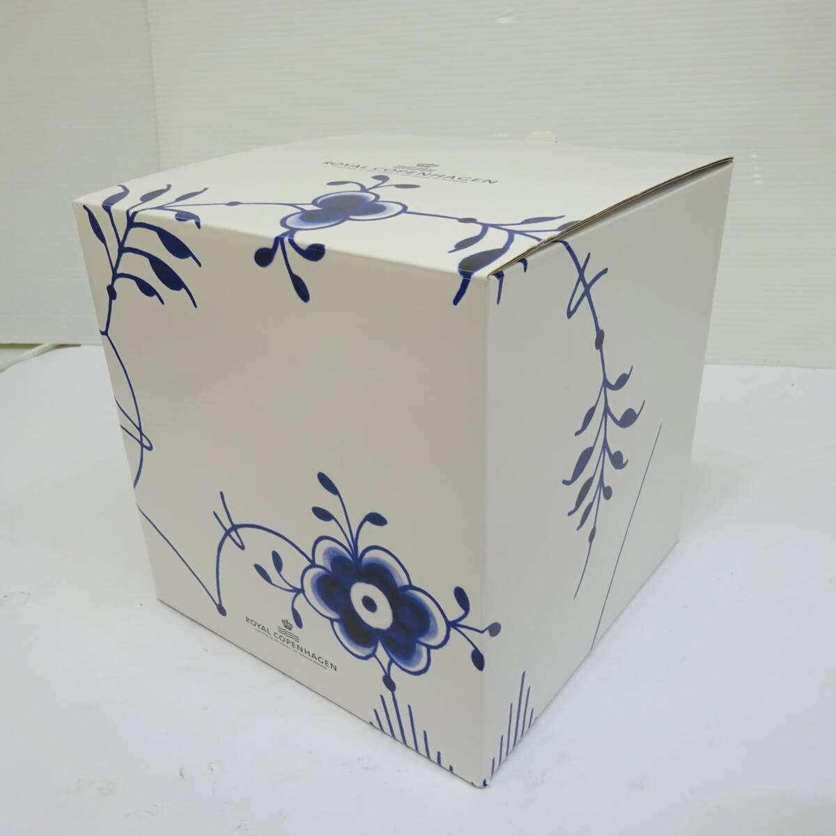 【美品】ロイヤルコペンハーゲン ブルーフルーテッド メガ オープンベース ロイコペ 花瓶 100サイズ発送 p-4243707-79-mrrz1_画像10