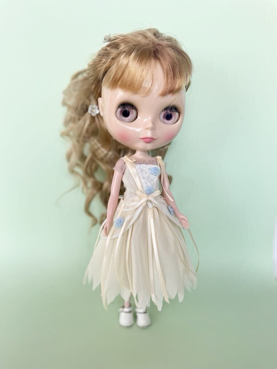 あのドラマ 不気味でコミカルなファミリーの娘のルームメイトのダンスドレスセット ブライスアウトフィット ハンドメイド_画像5