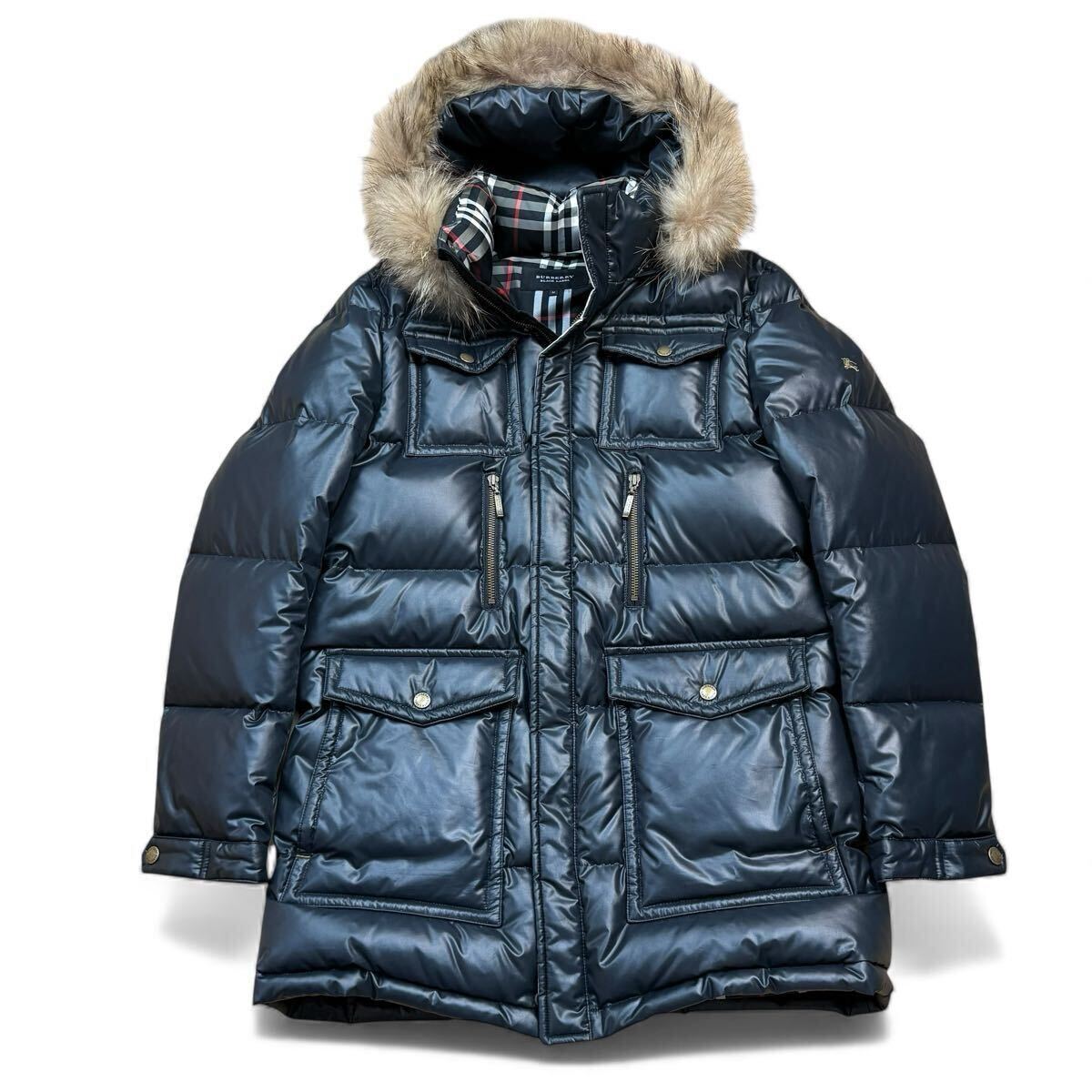 【美品!!!名作!!!】BURBERRY BLACK LABEL バーバリーブラックレーベル ダウンジャケット タヌキファー ノバチェック 3way メンズ Mサイズ_画像2