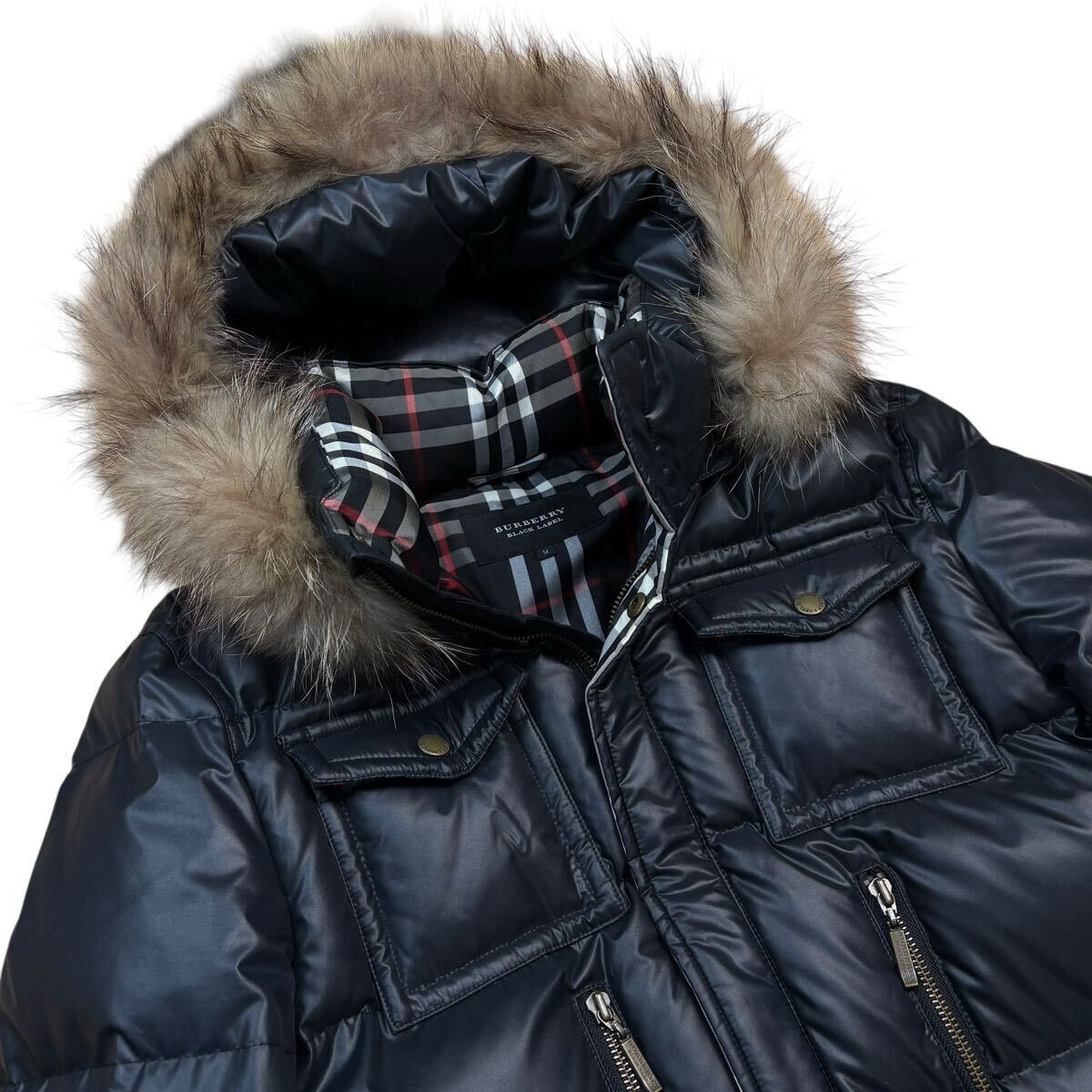 【美品!!!名作!!!】BURBERRY BLACK LABEL バーバリーブラックレーベル ダウンジャケット タヌキファー ノバチェック 3way メンズ Mサイズ_画像3