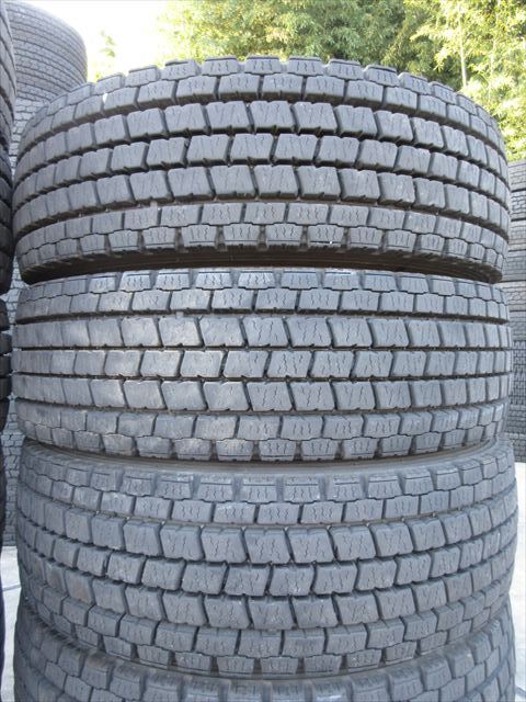送料無料　スタッドレス　245/70R19.5　TOYO　M920　2024年製　バリ溝　16mmぐらい　11本_画像6