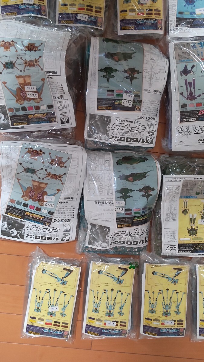 1/600　ガンガルブ　ギドマック　アブゾノール　カタッカ　ギランドウ　ロッグマック　 箱なし未組立品 旧キット　イデオン　プラモデル_画像3
