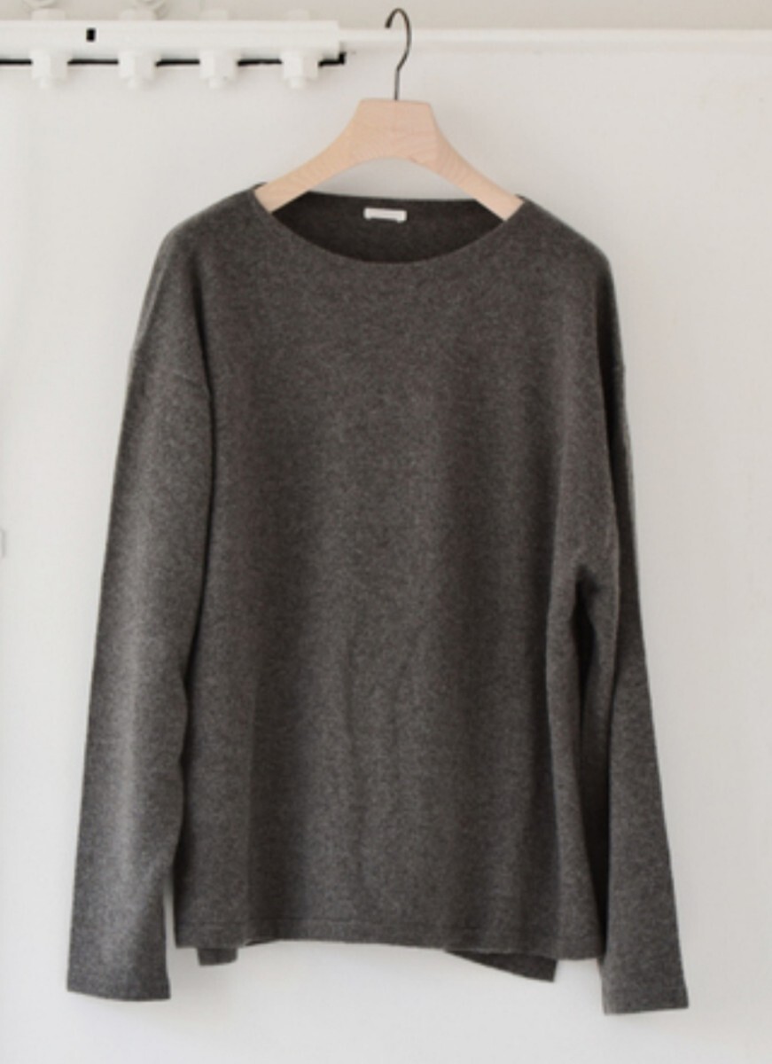 comoli Cashmere Boat Neck Knit size 3《コモリ》カシミヤ ボートネック ニット_画像1