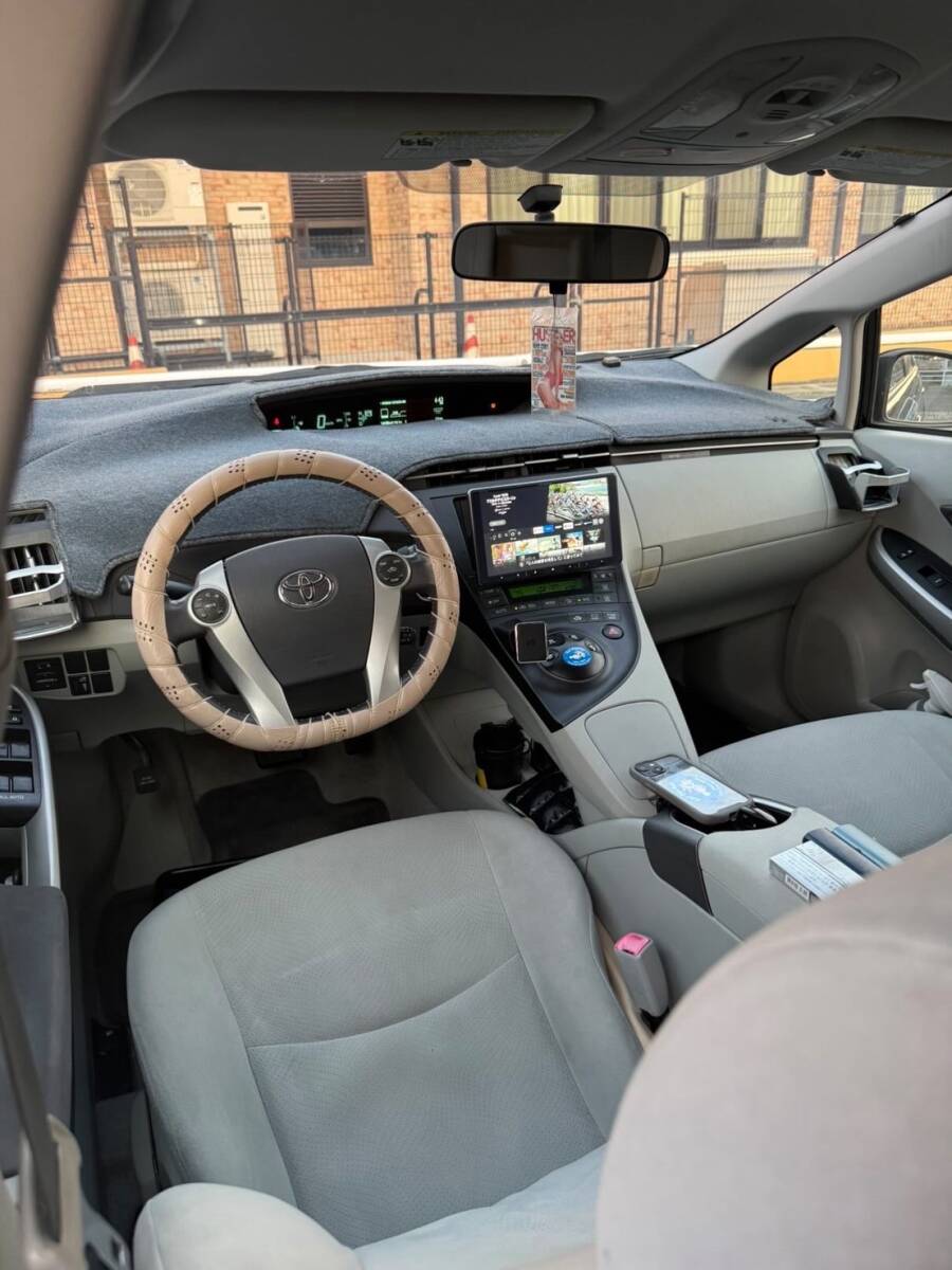 USトヨタ プリウス30 逆輸入車 左ハンドル 希少車_画像4