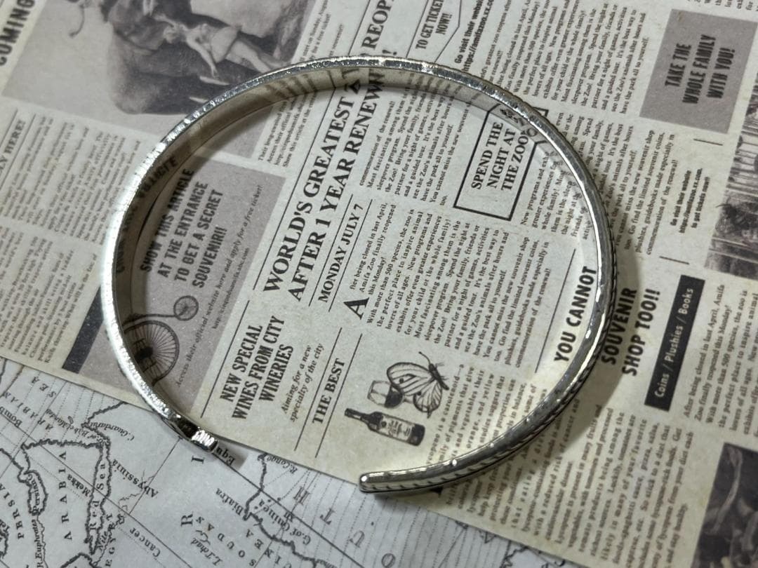 シンプルに…クールに…フェザーシルバーバングル_画像9