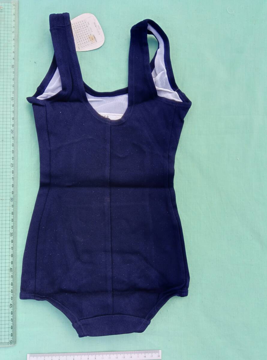 女子 未使用品 旧型スクール水着 125サイズ キンポーニット 濃紺色 ネイビー_画像2