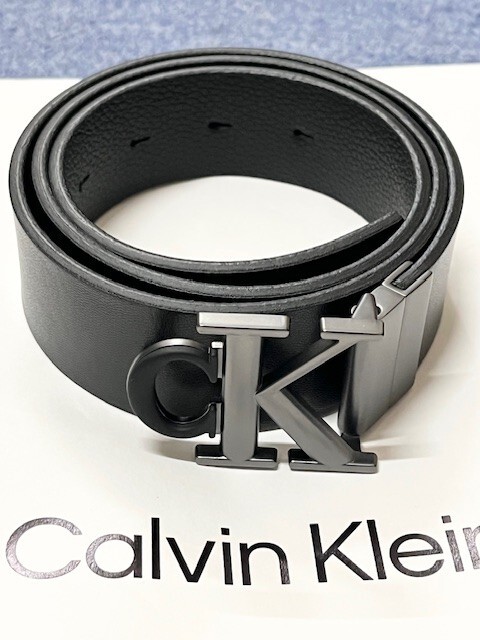 11-33 未使用 Calvin Klein カルバンクライン リバーシブル レザー ベルト ブラック サイズ85 メンズ_画像2