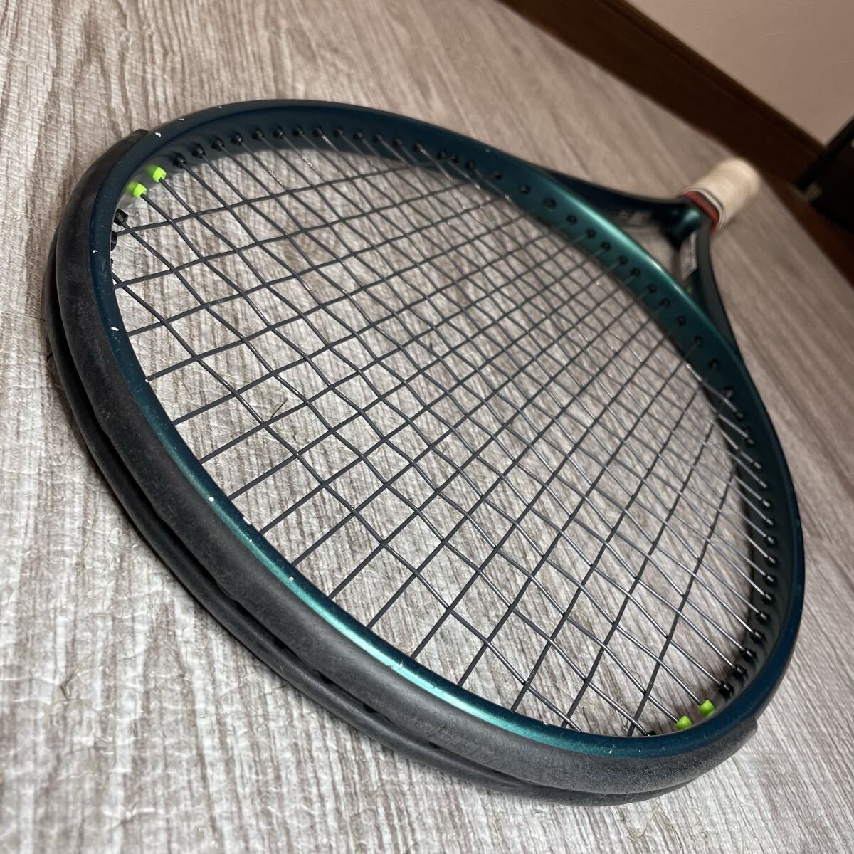 Wilson ウィルソン BLADE 98 V9 16×19 G2 テニスラケット_画像8