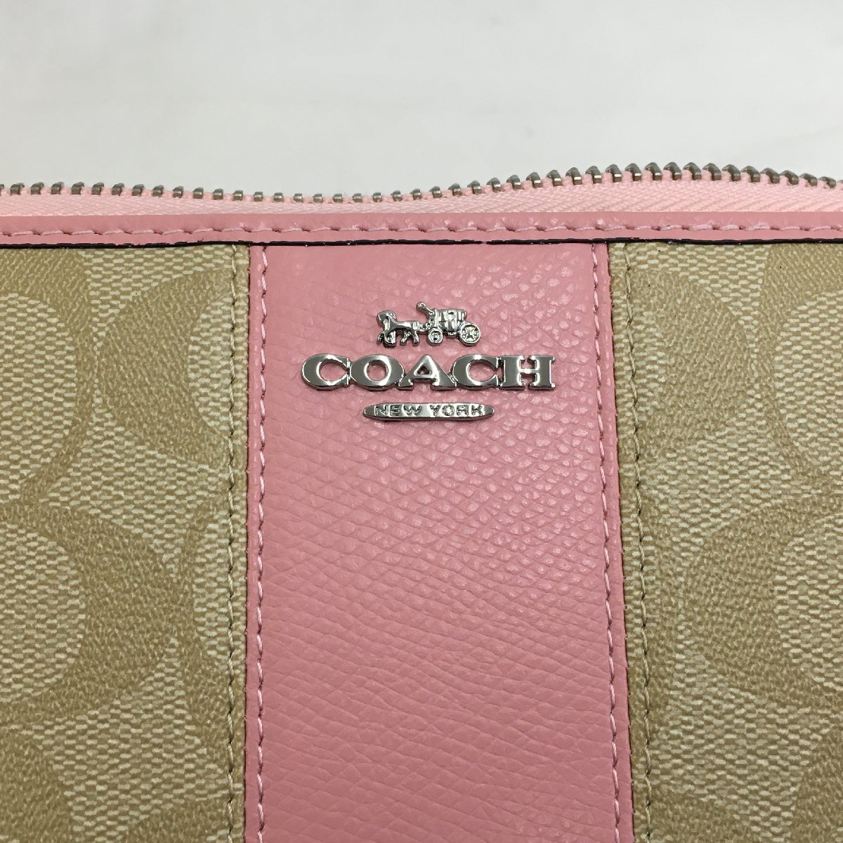 COACH 　コーチ　長財布 　シグネチャー柄 （ピンク）F52859 　ラウンドファスナー　布袋付き　未使用品(店番：046104)_画像5