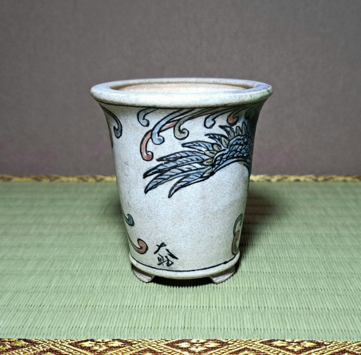 *.. большой .* свет .*.. феникс map вне . внизу шнур внизу person круг горшок * нет царапина *