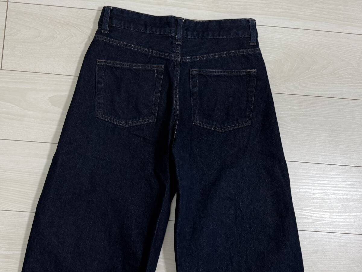 ★ジーユー GU バレルレッグジーンズ デニムパンツ Mサイズ インディゴ★_画像4