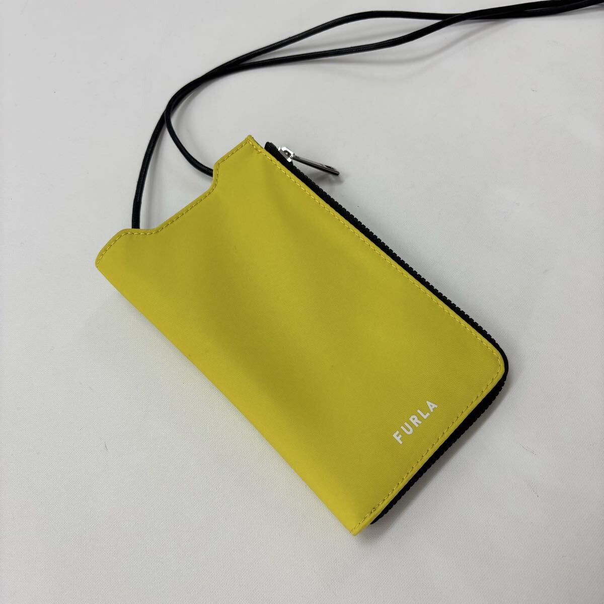 良品 FURLA フルラ スマホ ショルダー バッグ 711-0005_画像3