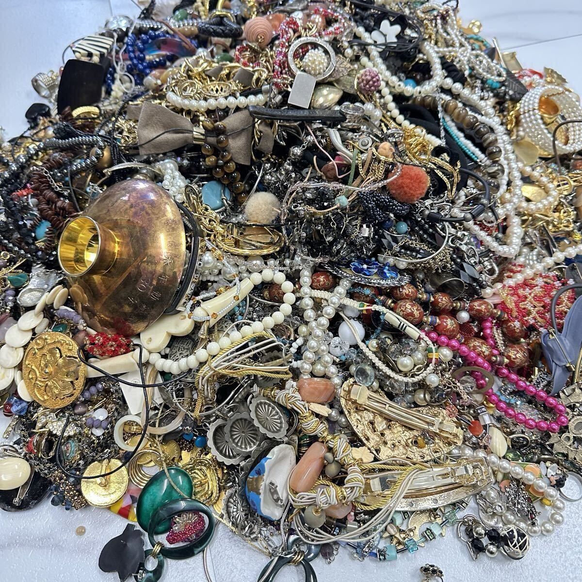 II イミテーションアクセサリー 大量まとめ! 合計 12kg オーバー! 貴金属 K18 刻印 SV 925 SILVER シルバー ネックレス リング かわせみ_画像7