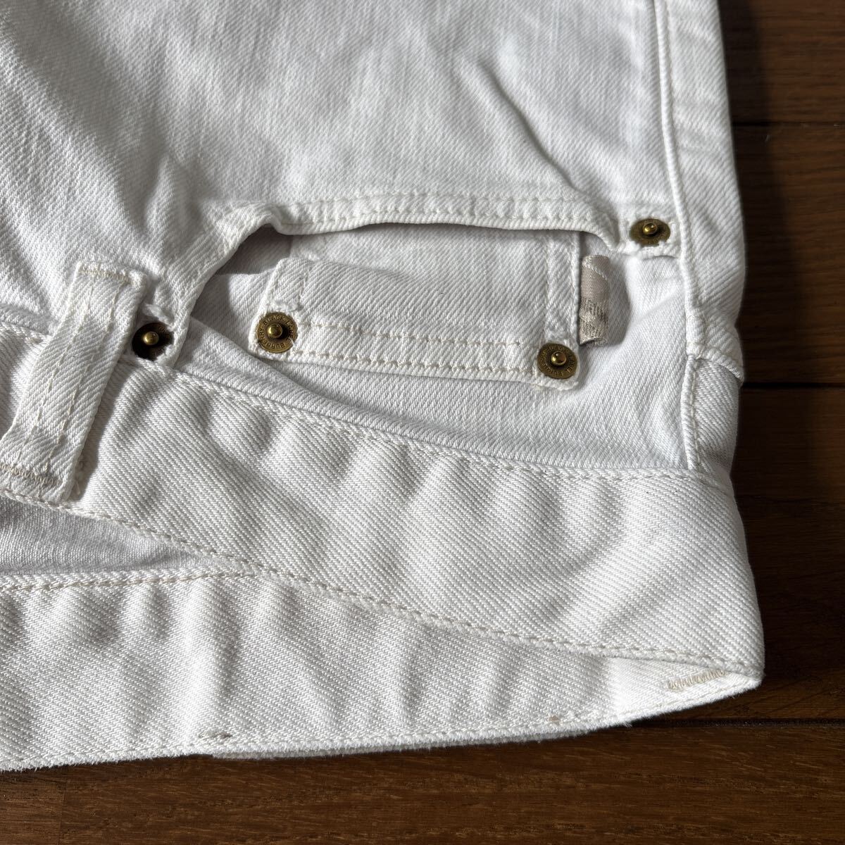 バーバリーブラックレーベル☆ホワイトデニムパンツ_画像8